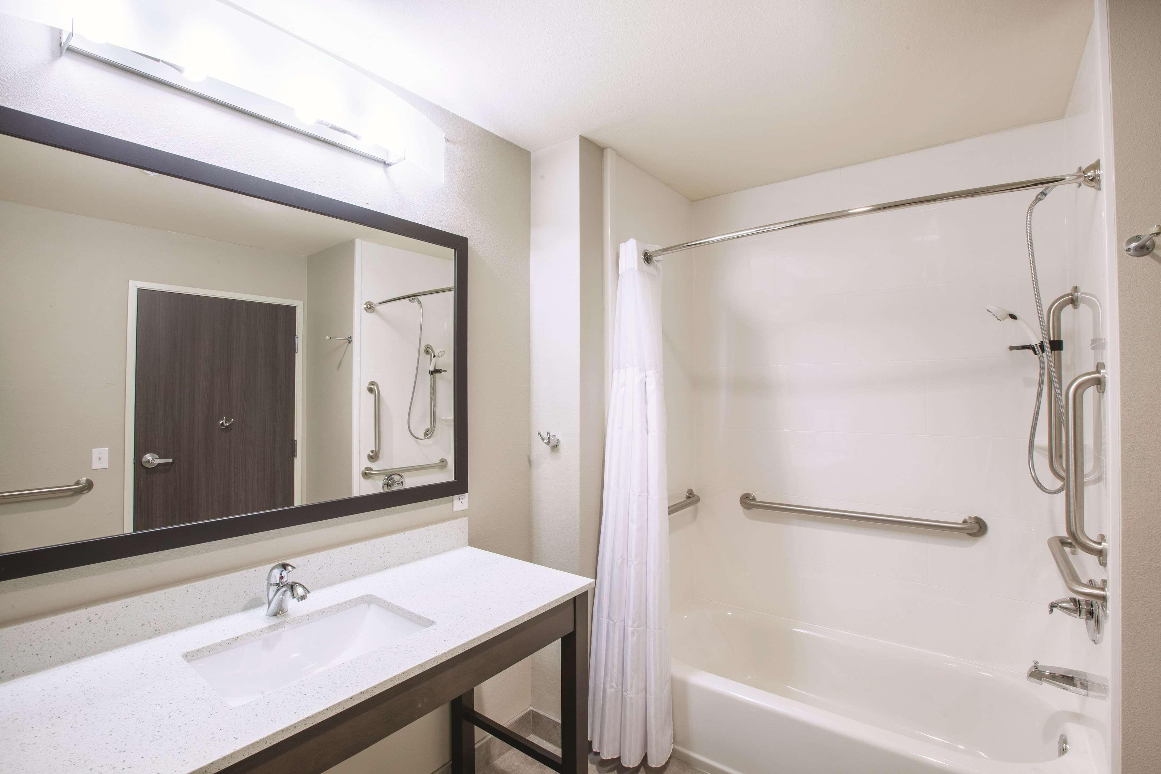 Hotel La Quinta By Wyndham Tulsa Broken Arrow Zewnętrze zdjęcie